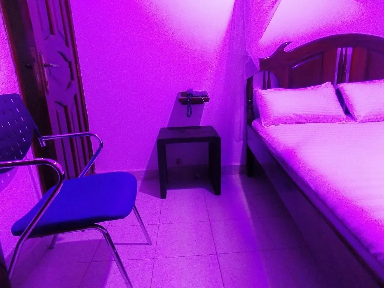 Star Royal Motel Kitebi Kampala Otel